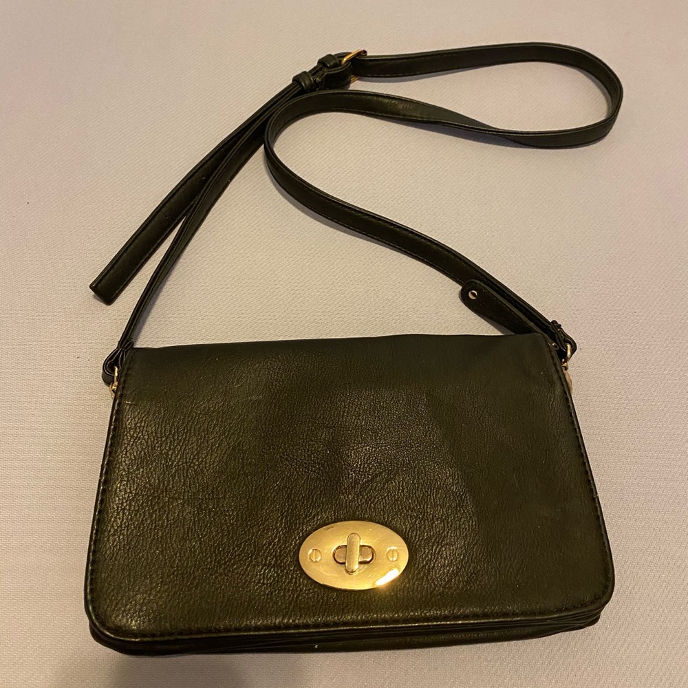 Street Level faux leather crossbody bag